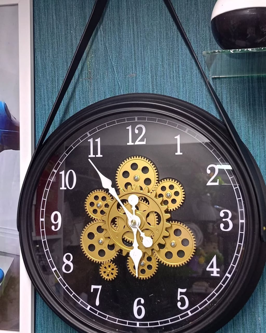 Antique Gear Wall Clock Kenya – Vintage Industrial Decorative Wall Clock for Home and Office - Image 2