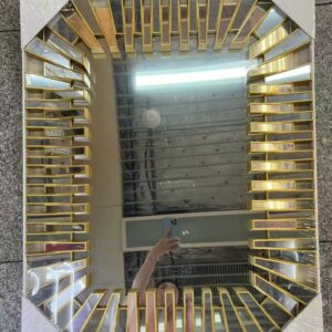 Large Decorative Mirror Kenya – Elegant Statement Mirror for Modern Home Interiors