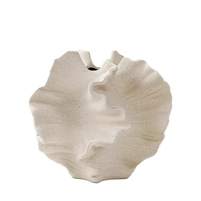 White Petal-Shaped Ceramic Vase Kenya – French Retro Artistic Flower Vase for Luxury Home Décor - Image 3