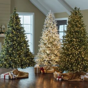 PREMIUM PRELIT CHRISTMAS TREE SIZE :2.1 meters (7ft Height) with light decorationss