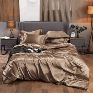 Luxury Mulberry Silk Duvet cover set with 2 pillowcases and 1 bedsheet