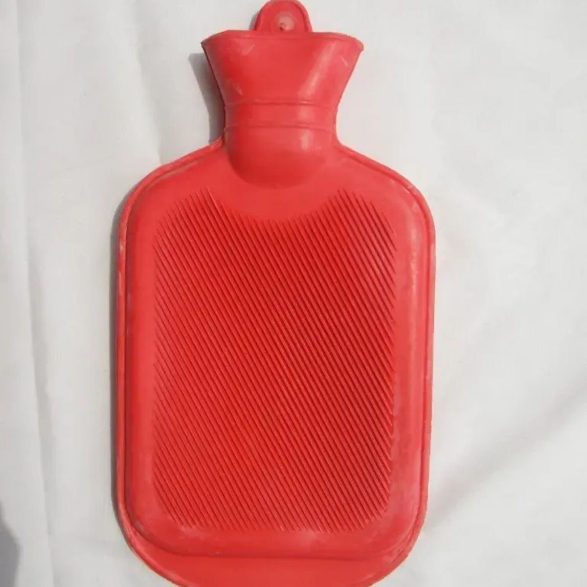 2L Hot Water Bottle Red – Comfortable Heat Therapy | Home Essentials Kenya - Image 2